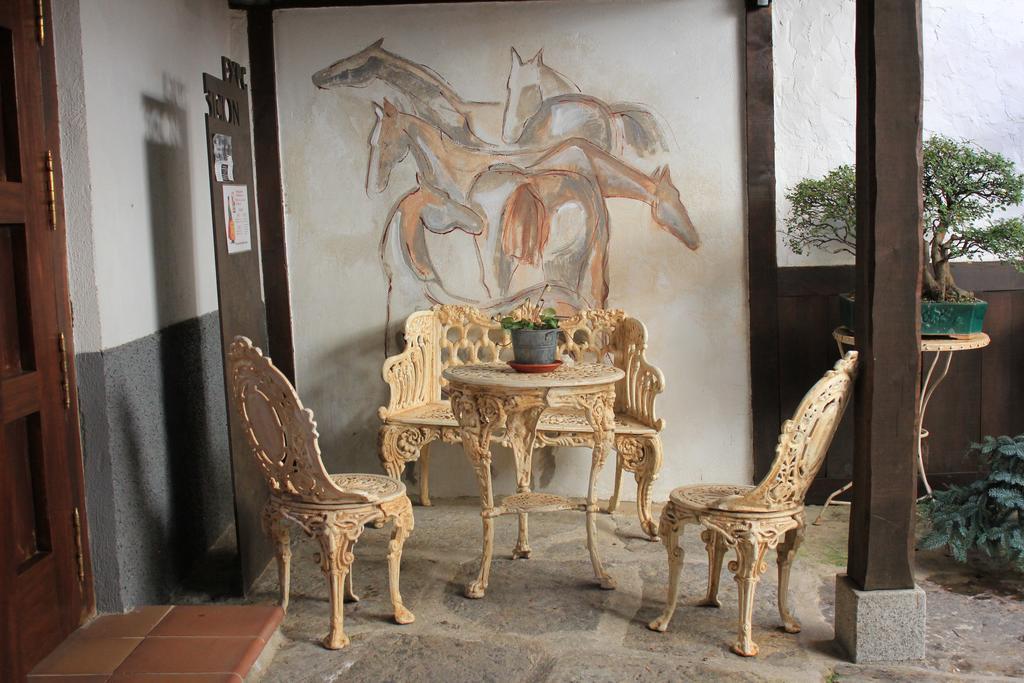 Posada Restaurante Casa De La Sal Candelario Eksteriør bilde