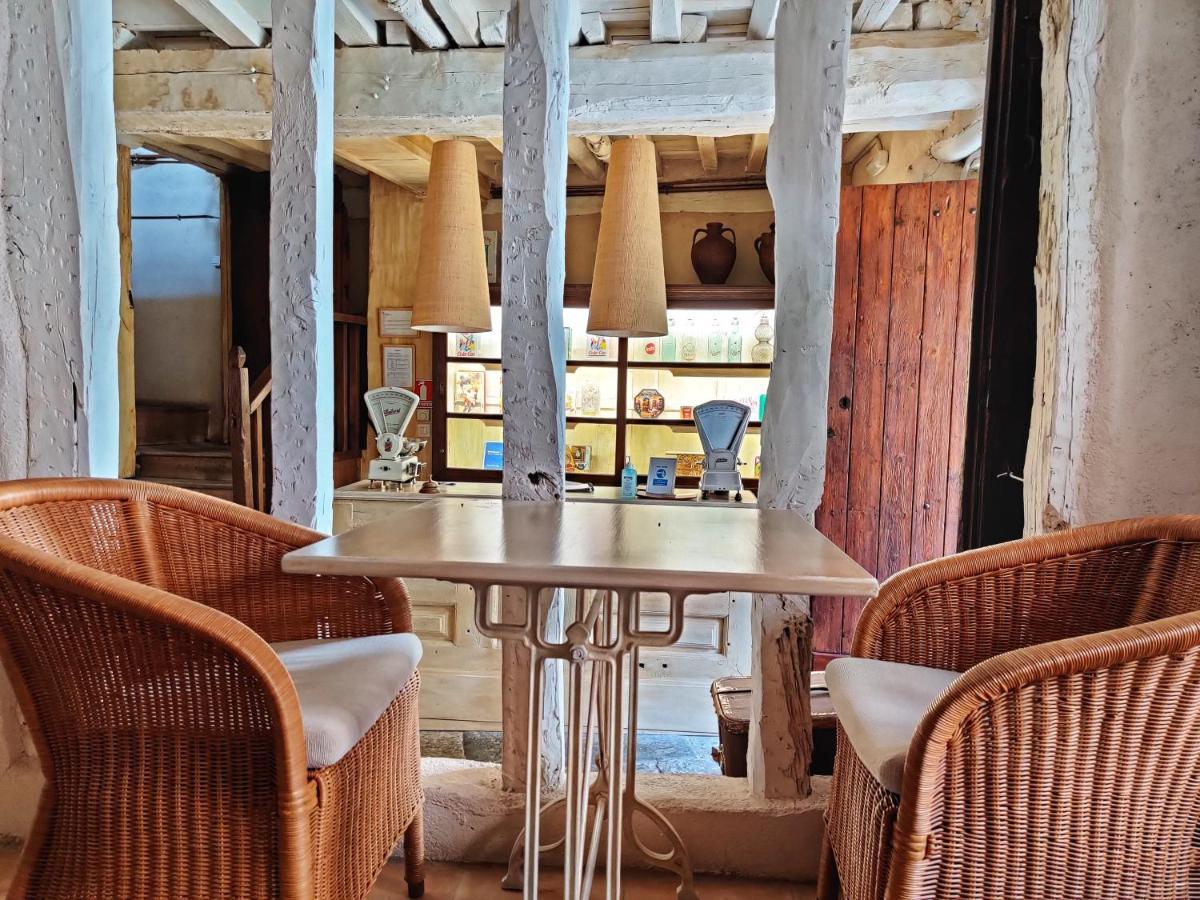 Posada Restaurante Casa De La Sal Candelario Eksteriør bilde